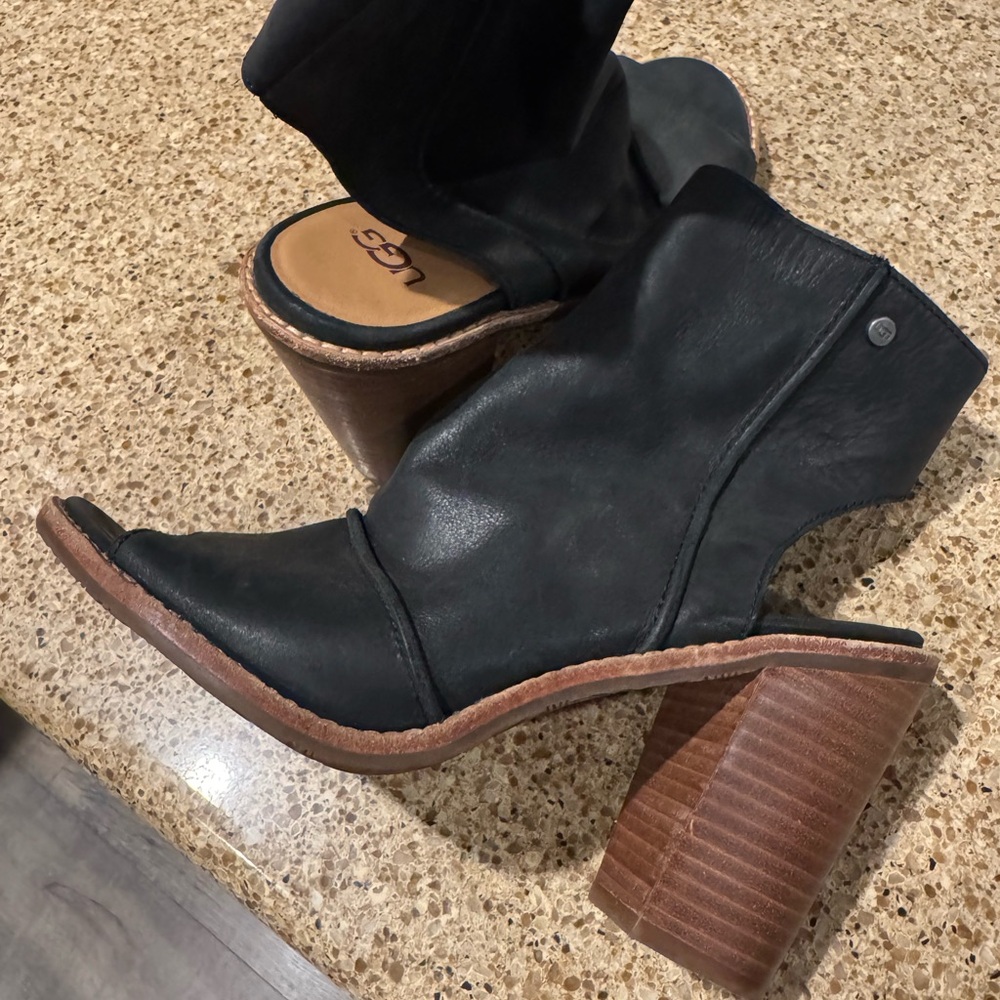 UGG Black Peep Toe Heeled Boots size 8